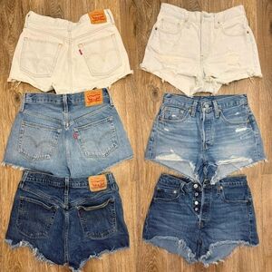 3 Pairs Of Levi 501 Shorts